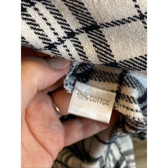 Seline Lounge • BRIDE • Black/White Plaid Flannel Tunic Button-down Ling Sleeve - Picture 9 of 16